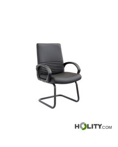 poltrona-interlocutore-di-colore-nera-h449_171