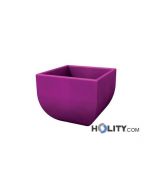 vaso-di-design-in-polietilene-h12710