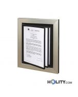 espositore-portalicenze-da-parete-h2438
