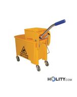 secchio-pulizie-con-ruote-h464-205